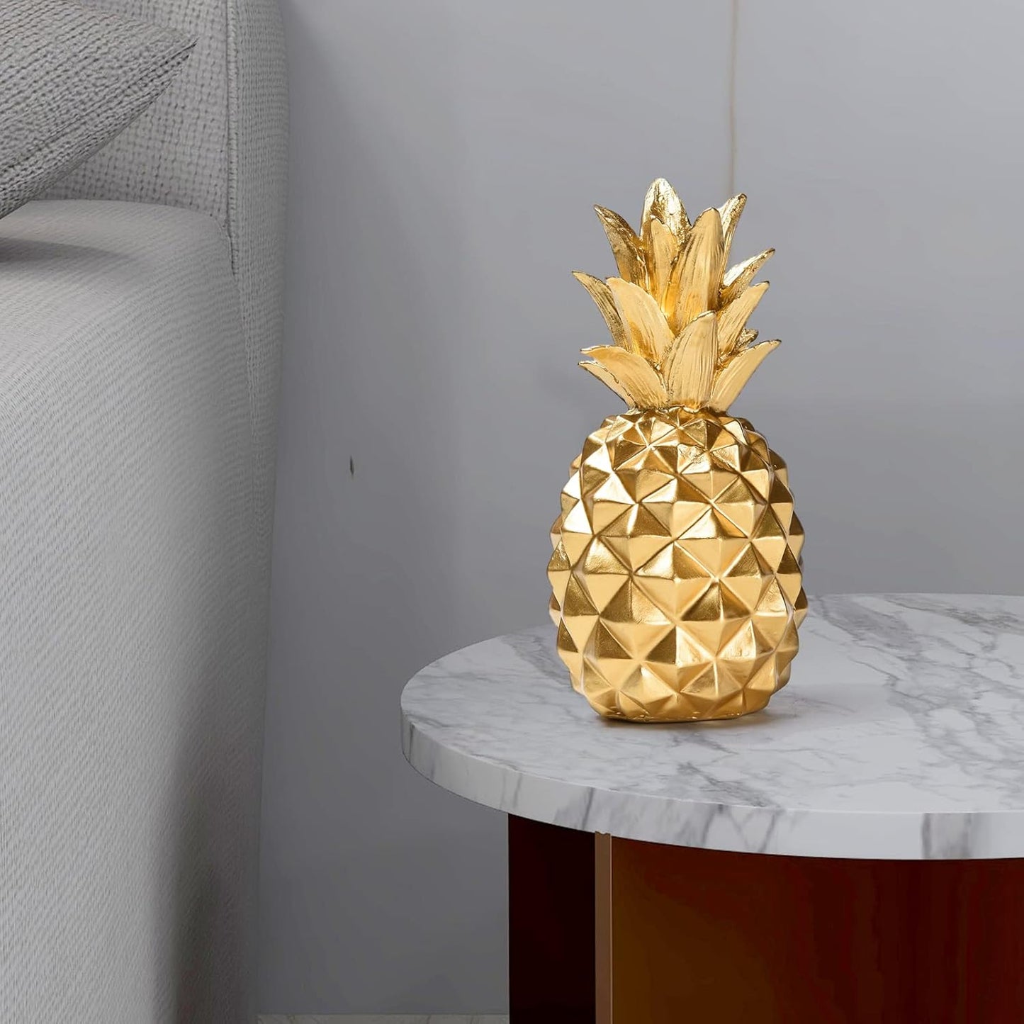 Gold Geometric Pineapple Sculpture – Resin Decorative Figurine for Home and Office (7.8in Tall)