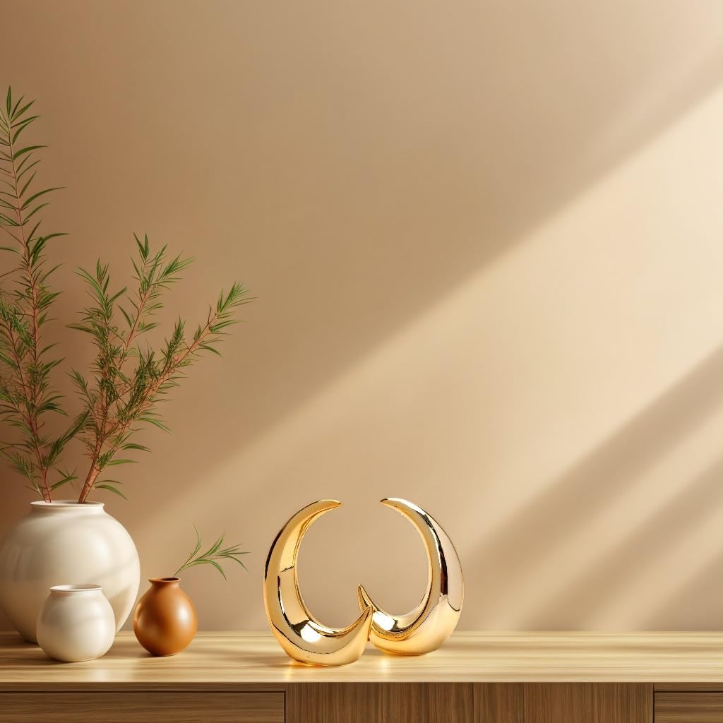 Golden Crescent Moon Decorative Sculpture – Minimalist Resin Ornament for Home, Desk, Shelf or Bedroom
