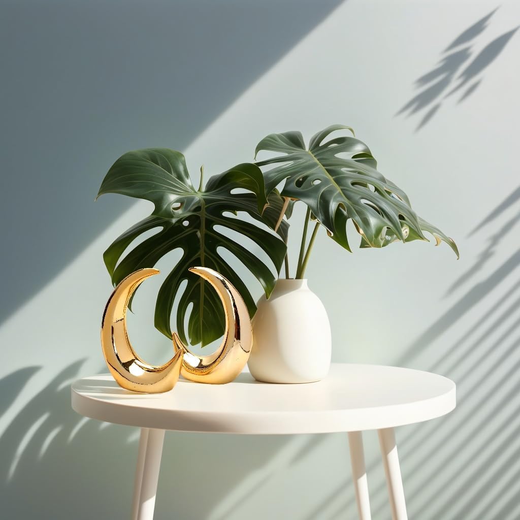 Golden Crescent Moon Decorative Sculpture – Minimalist Resin Ornament for Home, Desk, Shelf or Bedroom